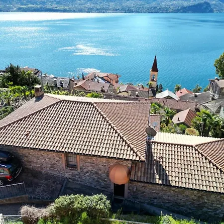 Near With Panoramic Views * Oggebbio