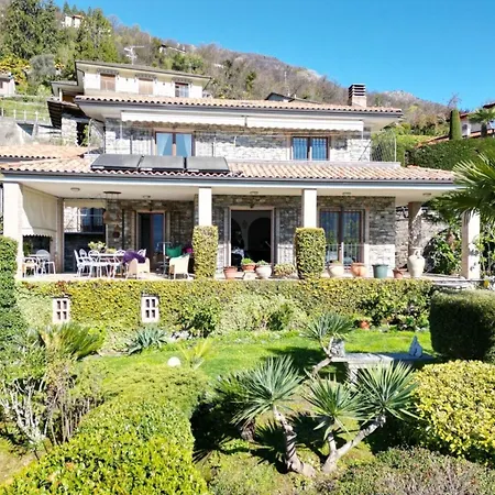 Near With Panoramic Views Vila *