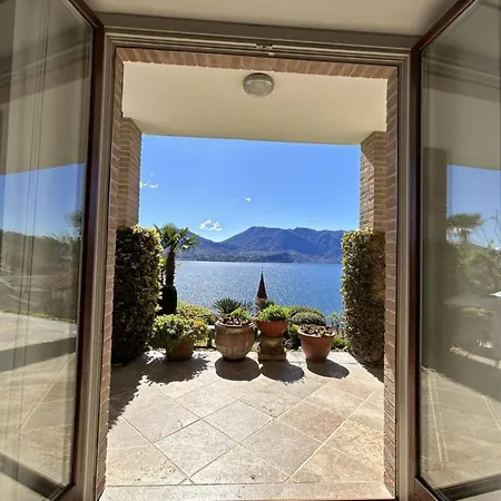 Vila Near With Panoramic Views