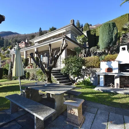 Near With Panoramic Views Vila *